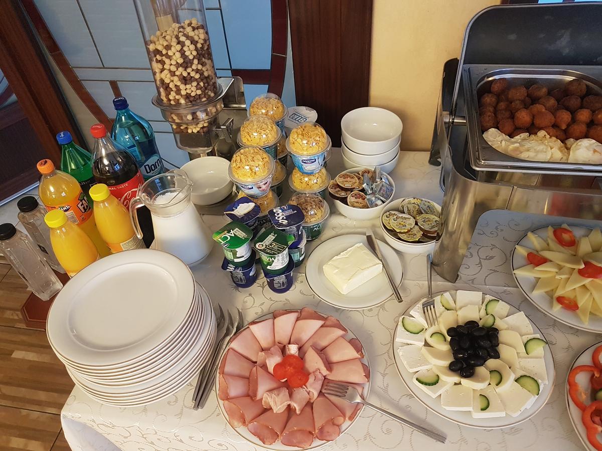 Pensiunea Genesa Dumbravita  Zewnętrze zdjęcie